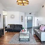 3br Lakefront In With Bbq & Hot Tub * Nashville