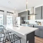 Holiday home The Rhythm By Local *