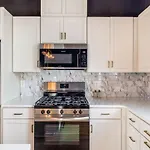 The Gilded Getaway By Stay Local Nashville