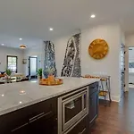 Wings House Holiday home *