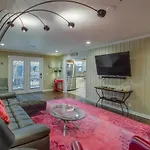 The Graycroft By Local Nashville