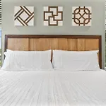 Holiday home New Modern 4br Extended - Fully Equipped - Workspace - Parking *
