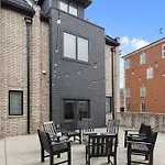 West End Oasis-new Building & Rooftop Views