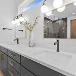 New Modern 4br Extended - Fully Equipped - Workspace - Parking Holiday home