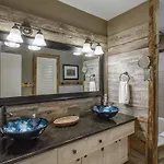 The Graycroft By Local Nashville