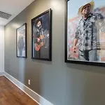 A Place To Hang Your By Local Holiday home Nashville