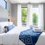 Holiday home The Jasmine On Wedgewood By Local