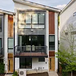 9th Avenue By Avantstay Holiday home Nashville