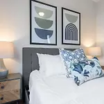 Holiday home The National By Local *