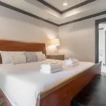 Holiday home The Mont Rose By Local Nashville