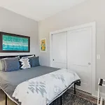 Holiday home Spacious Modern Ranch 5 Miles To Downtown *