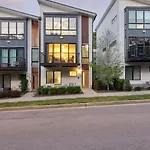 9th Avenue By Avantstay Holiday home Nashville
