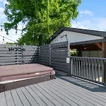 Holiday home Downtown Stunner *