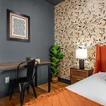 The Vault Royale By Local Holiday home Nashville