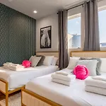 The Pink Royale By Local Holiday home Nashville