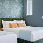 New Updates! Skyline Rooftopfirepitwalk To Gulch Holiday home
