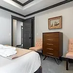 Holiday home The Mont Rose By Local