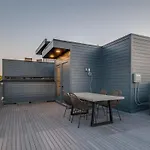 The Rooftop Retreat By Local Holiday home *