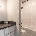 The Pink Royale By Local Holiday home Nashville