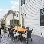 New Modern 4br Extended - Fully Equipped - Workspace - Parking Holiday home