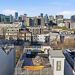 New Updates! Skyline Rooftopfirepitwalk To Gulch Holiday home