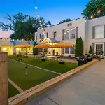 Harmony House Aparthotel