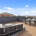 West End Oasis-new Building & Rooftop Views * Nashville
