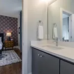 Holiday home Cashs Speakeasy By Local