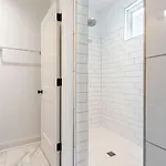 The Alabaster By Local Holiday home *
