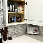 Speakeasy Game Room, Hot Tub, Fire Pit, King Bed - Close To Downtown Holiday home Nashville
