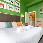 Ladies Lounge By Local Holiday home Nashville