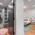 Holiday home The Vault Royale By Local Nashville