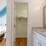 Steps From Vandy, Live Music-downtown 9 Mins Away! Apartment Nashville