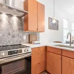 The Lyric Loft By Local Apartment Nashville