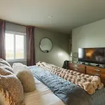 Downtown Nashville Riverfront Unit 790