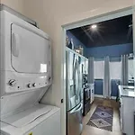 New Studio- 2 Beds 7 Mins To Dt *
