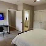 Apartment The Johnny Cash - Music Row District - Free Garage Parking - King Bed Nashville