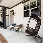 Waverly By Avantstay Nashville-inspired Townhome W Luxury Kitchen Pool Table Apartment *