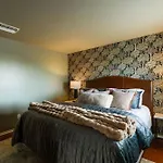 Downtown Riverfront Unit 790 Apartment *