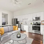 The Crescendo - Condos On Music Row