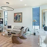 The Grove By Avantstay Stylish And Spacious Perfect For Groups