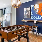 Waverly By Avantstay Nashville-inspired Townhome W Luxury Kitchen Pool Table * Nashville