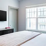 Waverly By Avantstay Nashville-inspired Townhome W Luxury Kitchen Pool Table *
