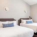 Waverly By Avantstay Nashville-inspired Townhome W Luxury Kitchen Pool Table * Nashville