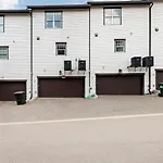 Waverly By Avantstay Nashville-inspired Townhome W Luxury Kitchen Pool Table Nashville