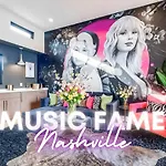 Holiday home Music Fame House Gulch 4 Patios And View Karaoke Nashville