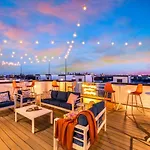 New Nash Eras - Rooftop Decks With Hot Tub - 15 Beds Holiday home Nashville