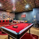 Holiday home New We Roll Rooftop - Hot Tub With Views - 13 Beds Nashville