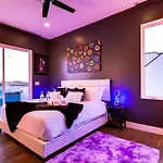 Holiday home New We Roll Rooftop - Hot Tub With Views - 13 Beds *