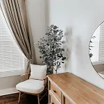 Holiday home Speakeasy Game Room, Hot Tub, Fire Pit, King Bed - Close To Downtown *